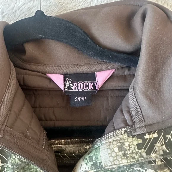 NEVER WORN - Picture 2 of 6